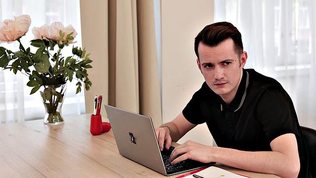 Teen Latina Marina Gold Temptations