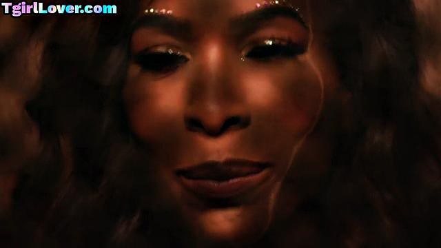 Black ebony trans bends for nubian lesbian