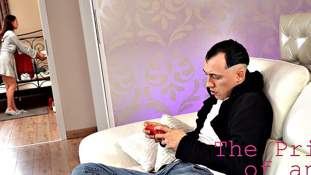 GIRLSRIMMING - Stunning Nicole Love giving a juicy rimjob to boyfriend