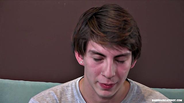 джорджио трахается с нико без резинки и кончает в него