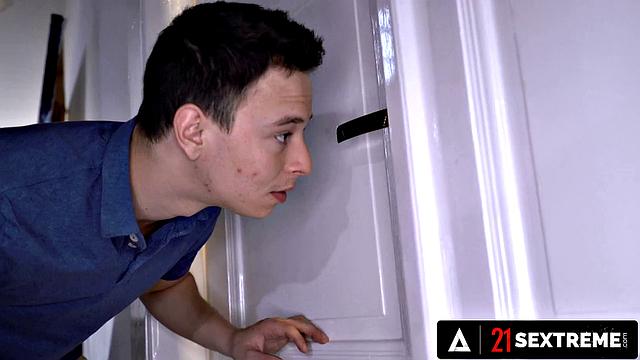 21 SEXTREME - Sexy GILF Stepmom Gets Her Mouth Filled With Cum By Stepson