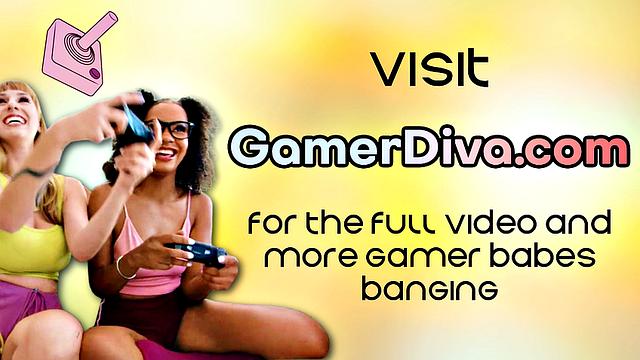 Big gamer babe bouncing on lover's cock