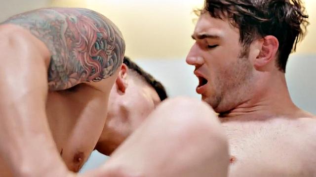 Tattooed gay doctor fucks patient in hospital