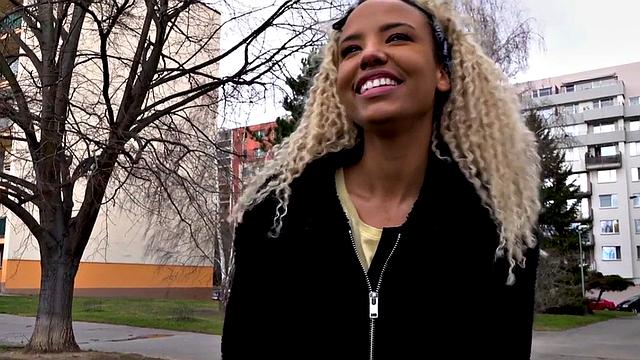 Picked up Ebony babe gets paid for pussy in POV