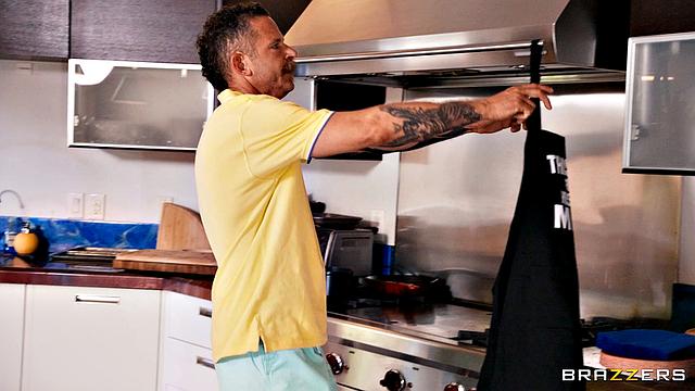 She Goes Crazy For Cum-droplets