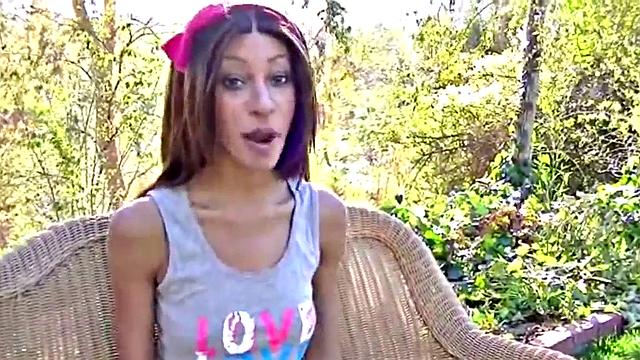 Watch this hot amateur babe pleasure herself in shorts and a pierced piercing