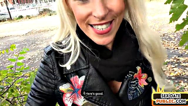 Blonde MILF gives head to a lucky stranger