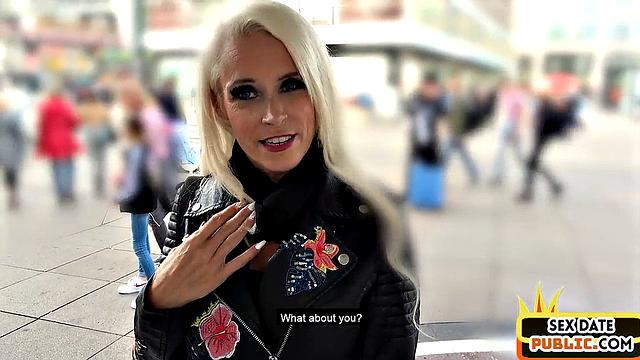 Blonde MILF gives head to a lucky stranger