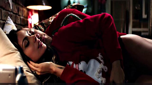 Morena Baccarin nude sex video