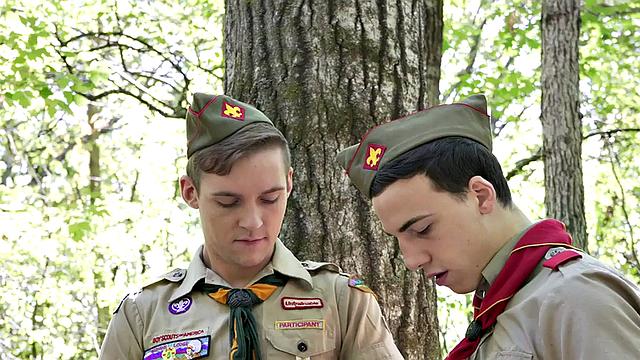 21yo scout fucks DILF's greedy asshole in outdoor 3some