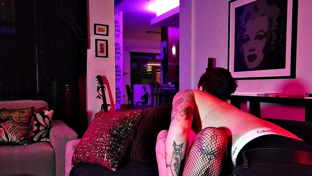 Facesitting tattooed lez strapon fucks her inked GF