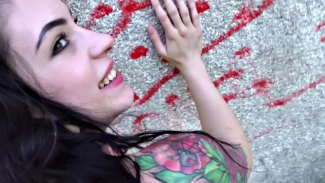 Pulled goth giving head in exchange for cash