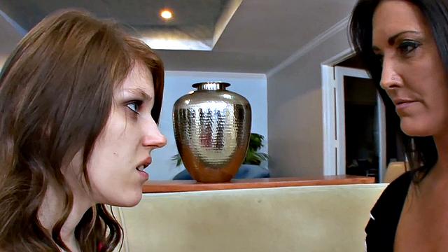 Sammy Brooks slips into MILF Bella's cunt