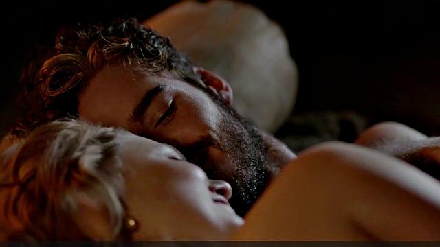 Holliday Grainger video