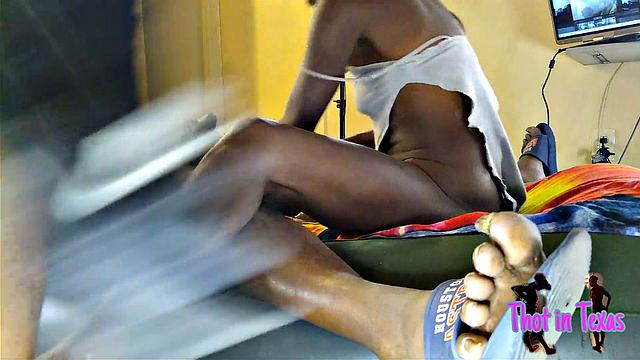 Watch Dark Chocolate Suck before a hot shower in Texas with a shaved ebony MILF