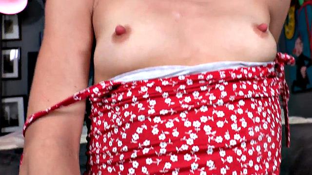 POV perky titted amateur bouncing