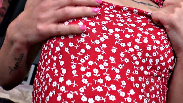 POV perky titted amateur bouncing