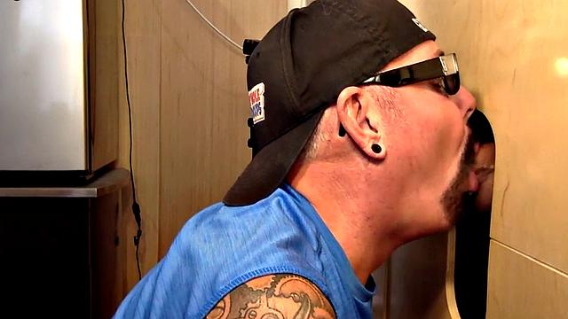 Gloryhole DILF sucks dick for fresh cum in mouth