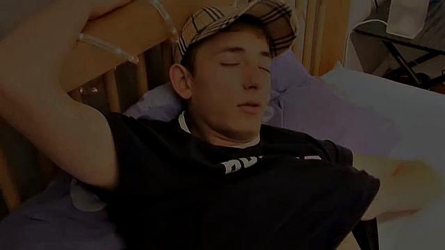 Кай Марсден нарушает все правила ради дикого гей-секса