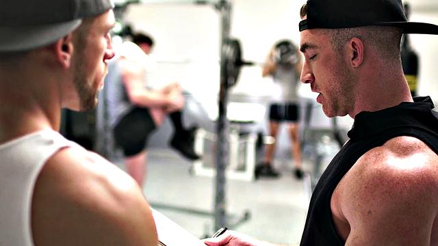 Gym jock with muscled body barebacked in gym