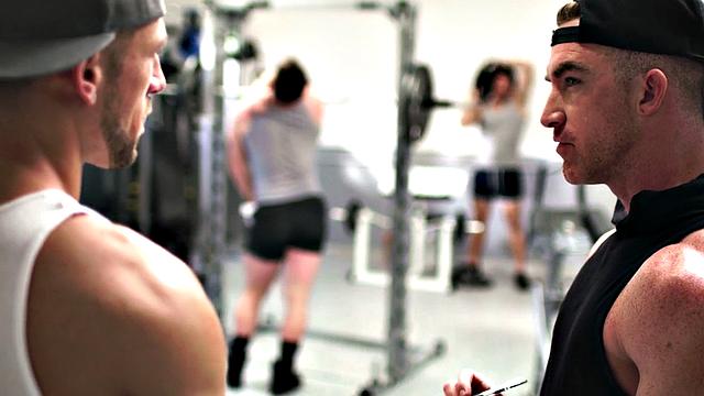 Gym jock with muscled body barebacked in gym