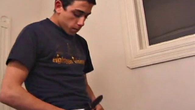 Luciano Jacks His Meat