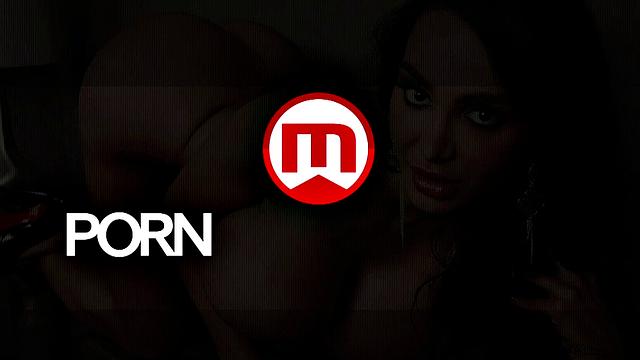 Amber Alena's Slim Body is Perfect for Hot Sex