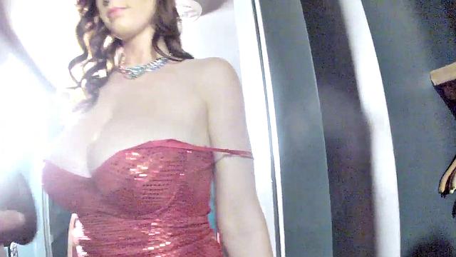 Lana Kendrick - Jessica Rabbit GoPro 1