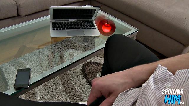 Cute 21yo jock gets asshole stretched