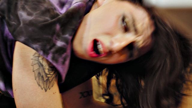 HETEROFLEXIBLE - Hairy Hung Hunk Marcus McNeil Destroys Femboy Jake Wild's Butt In Public Gym