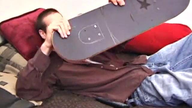 james shafer дрочит и мощно кончает