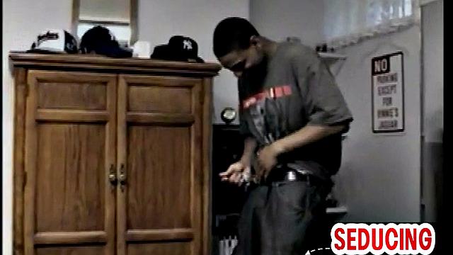 Cum-thirsty jock cocksucking BBC lover