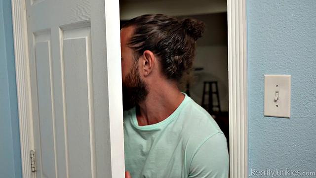Creampie Virgins 5 - Scene 1
