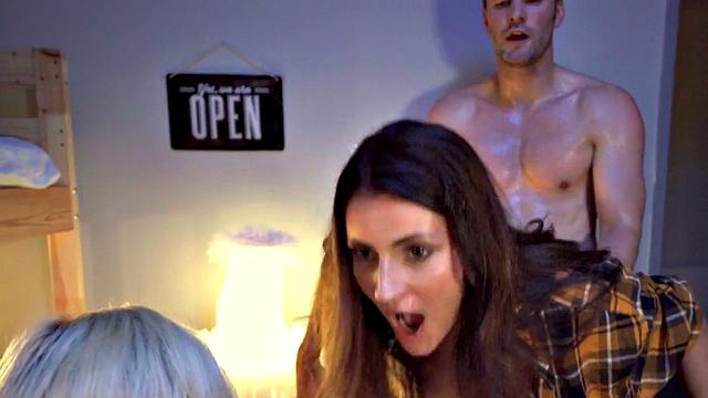 Hotel babe shares strangers cock in 3way