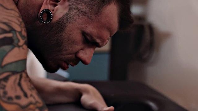 Nympho Shelly goes wild in the ass with a guy in the back of the van