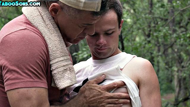 Mature stepdad barebacks twink outdoor in forest anal