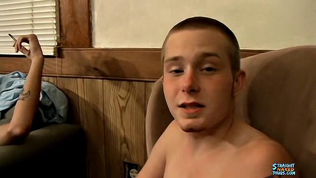 Три молодых гопника кончают на тебя - Вайли, БэмБэм и Билли да Кидд
