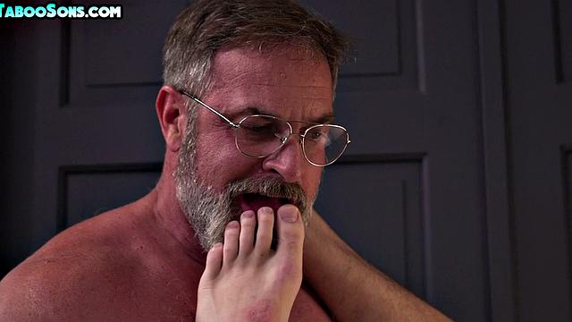 Pervert caregiver with gullible twunk