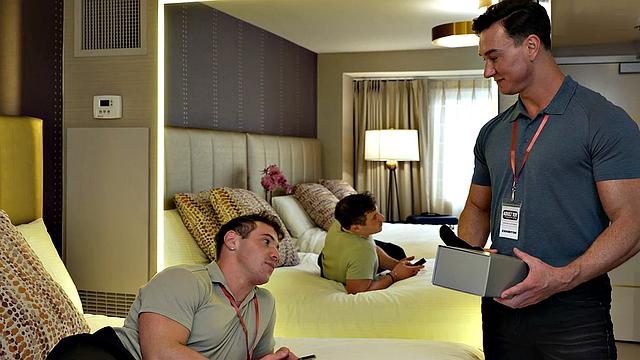 FalconStudios - Cade Maddox Shoves His Cock Into Cute Jock