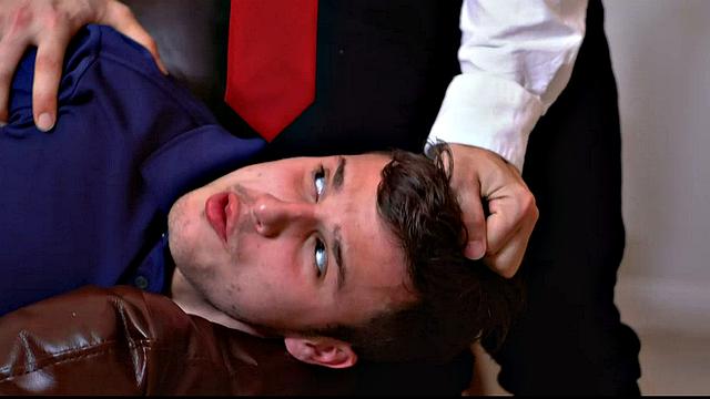 Старейшина Авалон грешит по полной: покаяние втроём