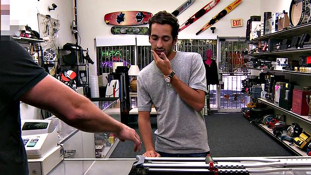 Customer fucked by gay boss in office in asshole