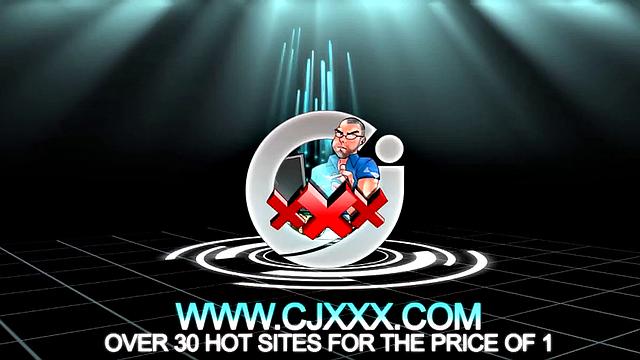 джорджио срывает трусы с филиппа и жестко трахается на диване без резинки