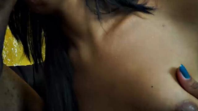 Fabiana Abelha: Busty Blowjob and Facial