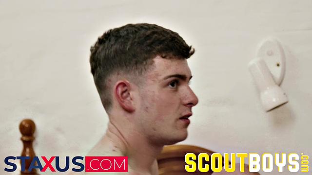 INTERNATIONAL SCOUT Chapter 2 - Going Commando