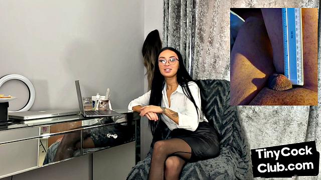 Solo femdom in leather and stockings laughs at small dicks