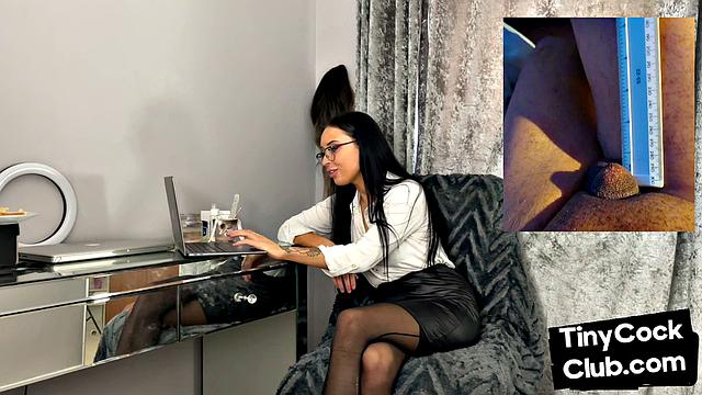 Solo femdom in leather and stockings laughs at small dicks