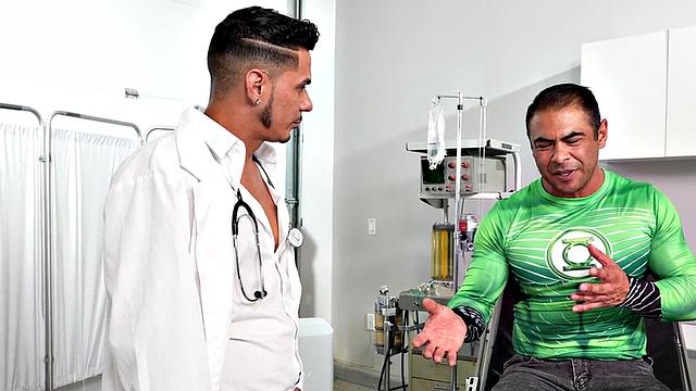Fetish doctor barebacked by muscled jock after playing