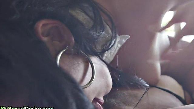 21yo dykes enjoy 69 sex after toying pussy