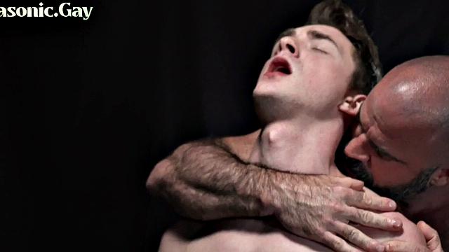 Naive newbie obeying with anal