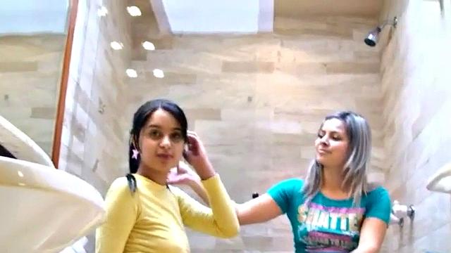 Hot teen lesbo fingers cute pussy